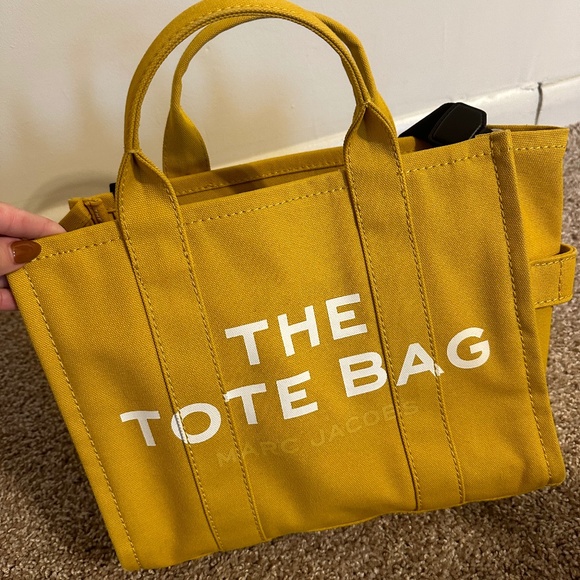 Marc Jacobs Medium Tote - Picture 1 of 6